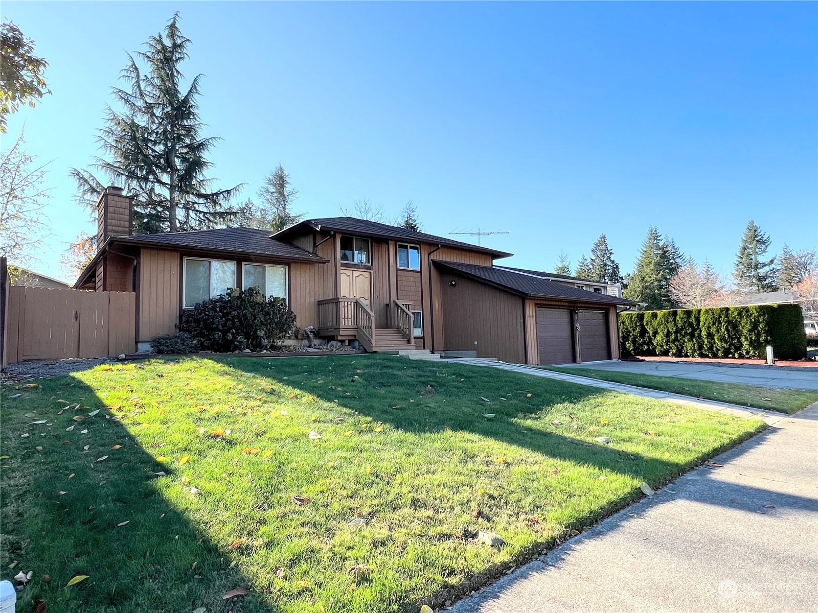 15509 Southeast 178th Place Renton, WA 98058 - Photo 2 of 27