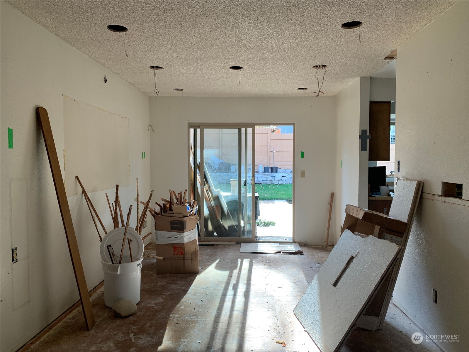 15509 Southeast 178th Place Renton, WA 98058 - Photo 6 of 27