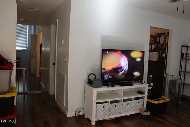 $130,000 | 48 Laurel Ridge, Big Stone Gap, VA 24219