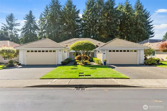 $609,900 | 6849 Fairway Lane Southeast, Olympia, WA 98501