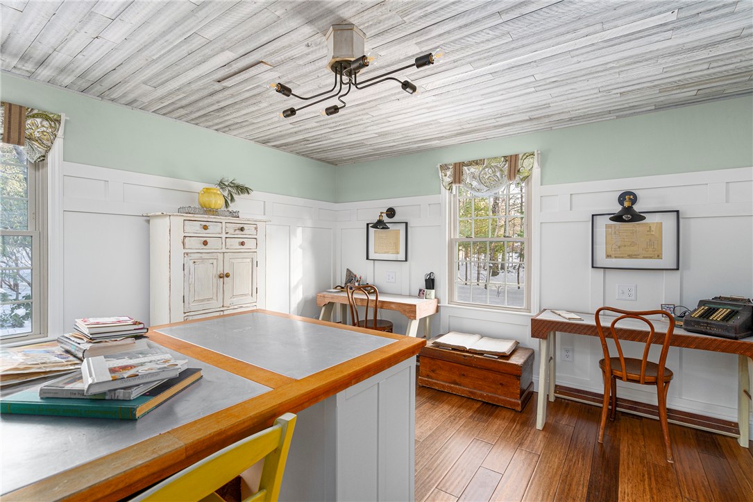 20 Locust Valley Road Exeter, RI 02822 - Photo 23 of 49