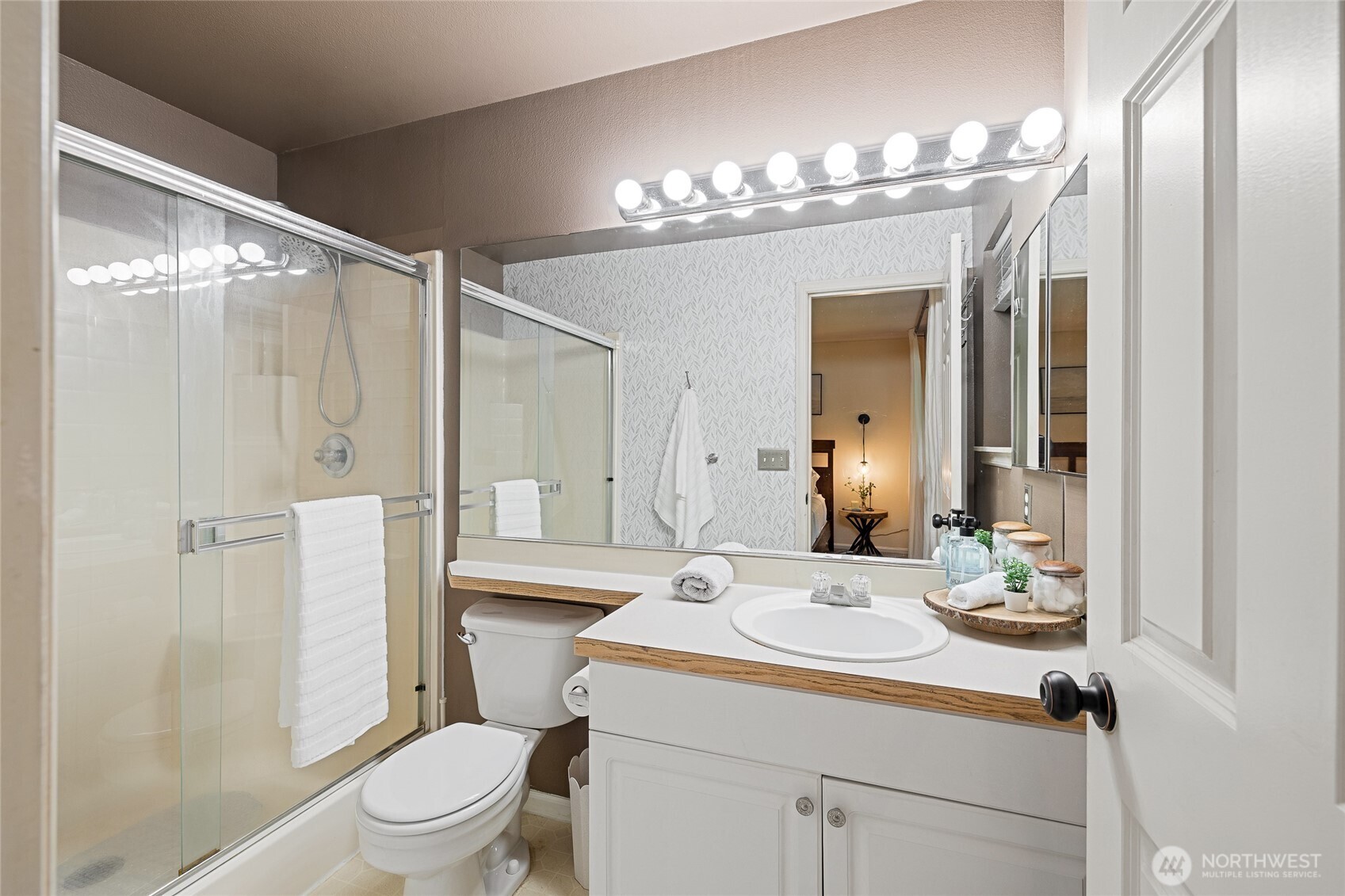 2300 Jefferson Avenue Northeast, Unit G128 Renton, WA 98056 - Photo 28 of 33