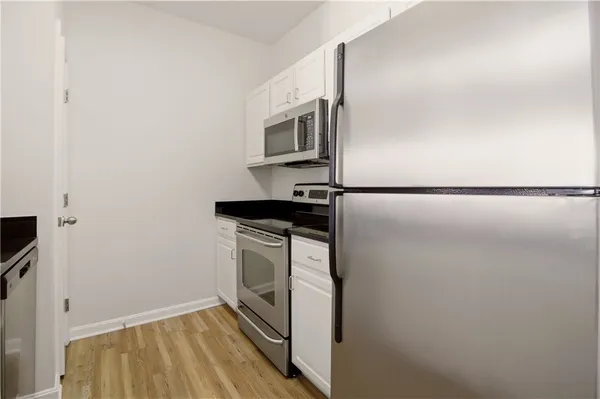 $2,200 | 1000 Providence Place, Unit 422, Providence, RI 02903