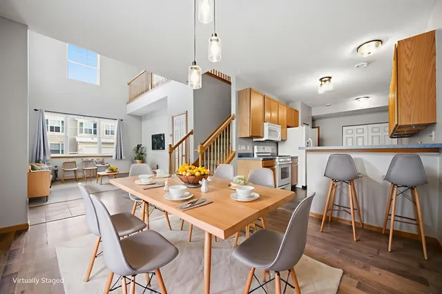 $290,000 | 9245 Holly Lane North, Maple Grove, MN 55311