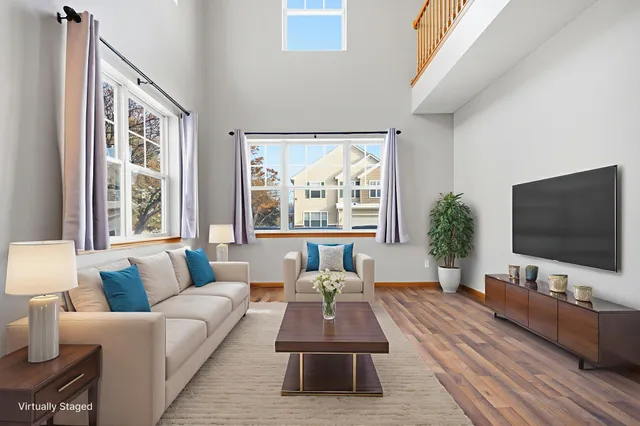 $290,000 | 9245 Holly Lane North, Maple Grove, MN 55311