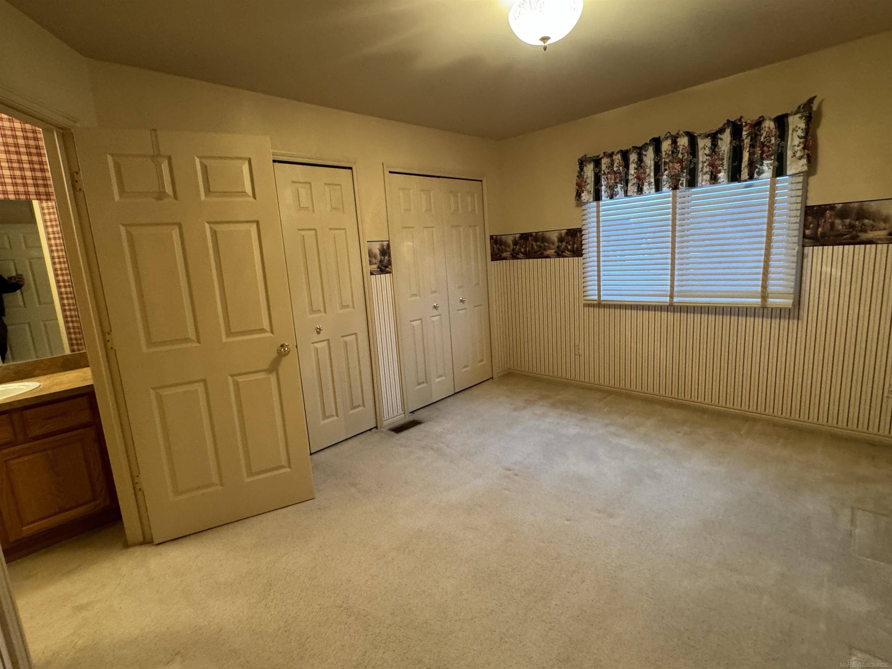 4042 Springbrook Drive Sterling Heights, MI 48314 - Photo 26 of 31 50161591-6e911770-fe36-4e21-95fa-4c4b0086b419.JPG