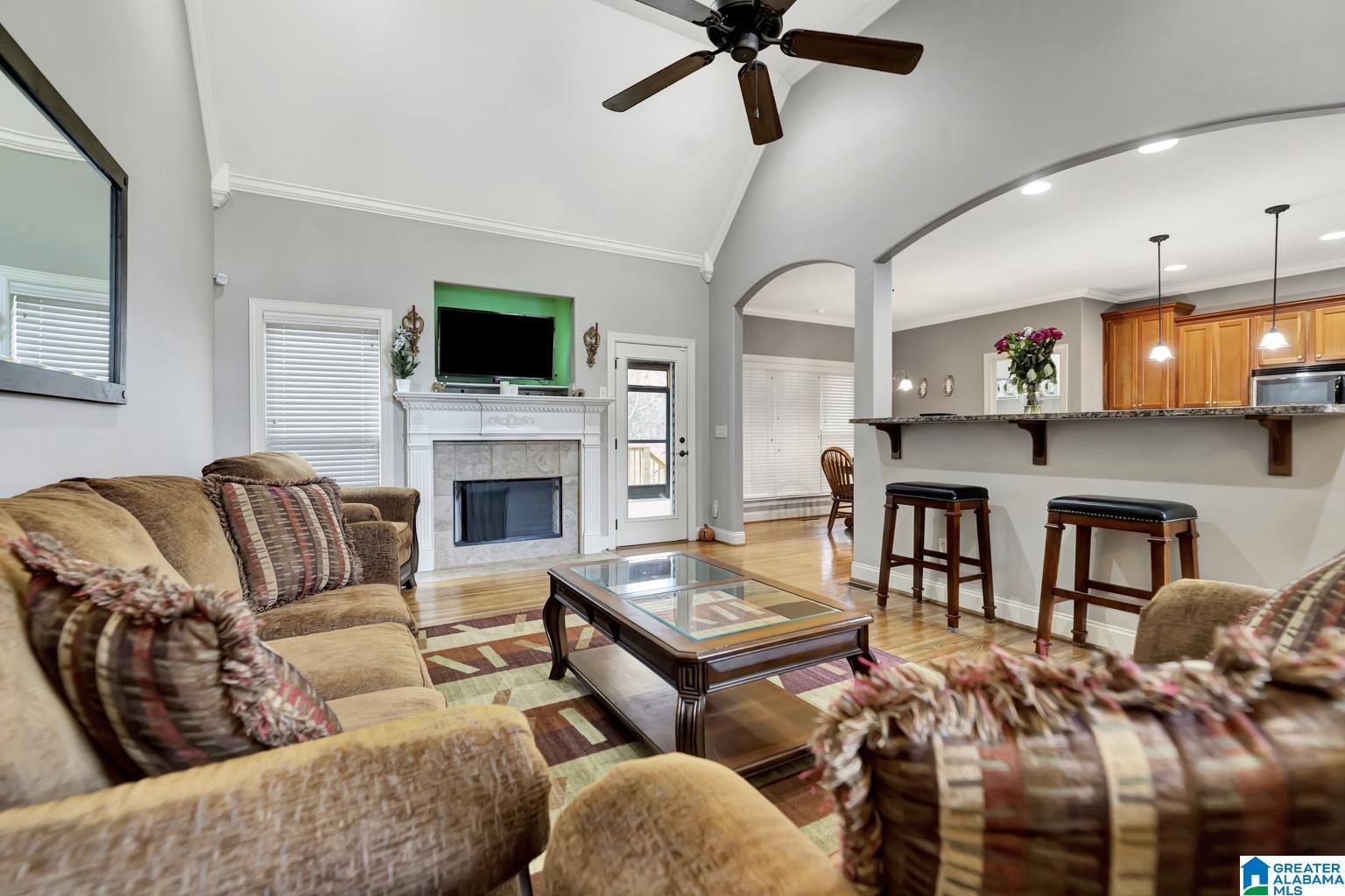 125 Lakeland Ridge Pelham, AL 35043 - Photo 6 of 48