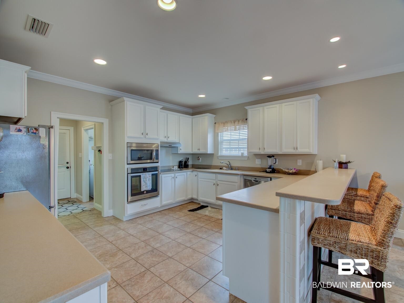 312 St Charles Court Fairhope, AL 36532 - Photo 15 of 45 Kitchen