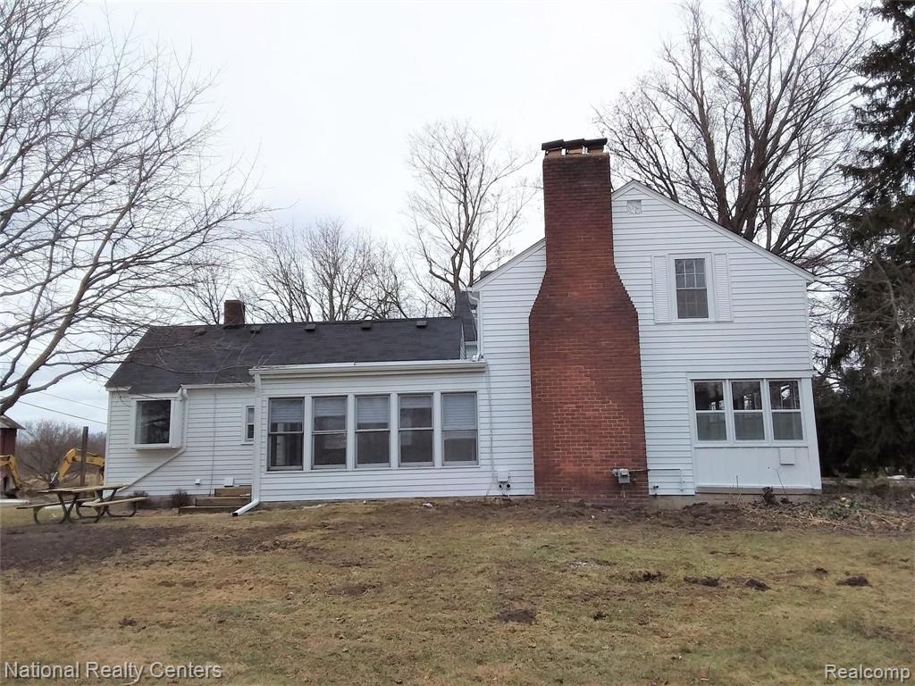 60001 Eight Mile Road South Lyon, MI 48178 - Photo 7 of 44