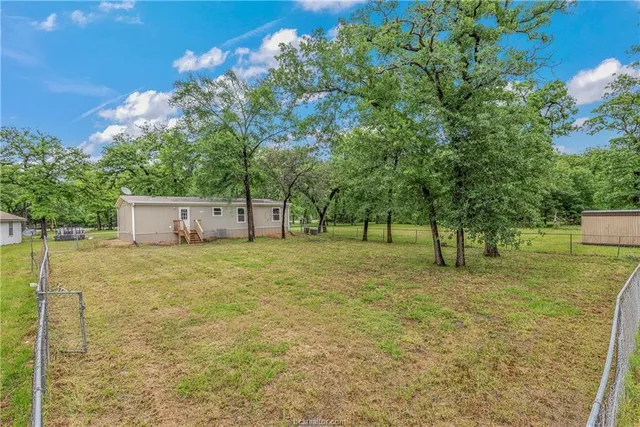 $2,200 | 11426 Woodglen Circle, Bryan, TX 77808