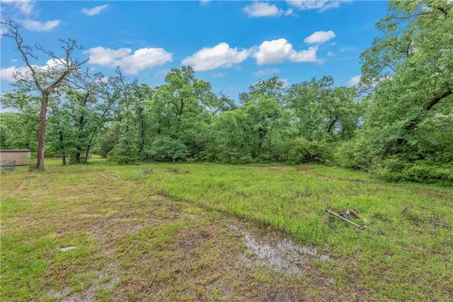 $2,200 | 11426 Woodglen Circle, Bryan, TX 77808