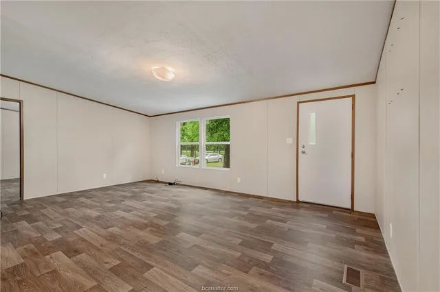 $2,200 | 11426 Woodglen Circle, Bryan, TX 77808