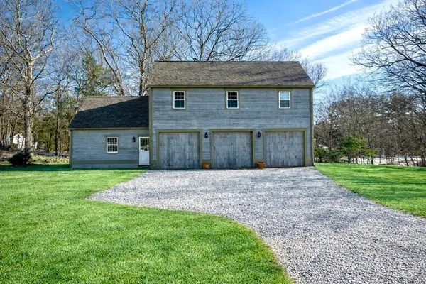 $849,000 | 2 Marie Drive, Blackstone, MA 01504