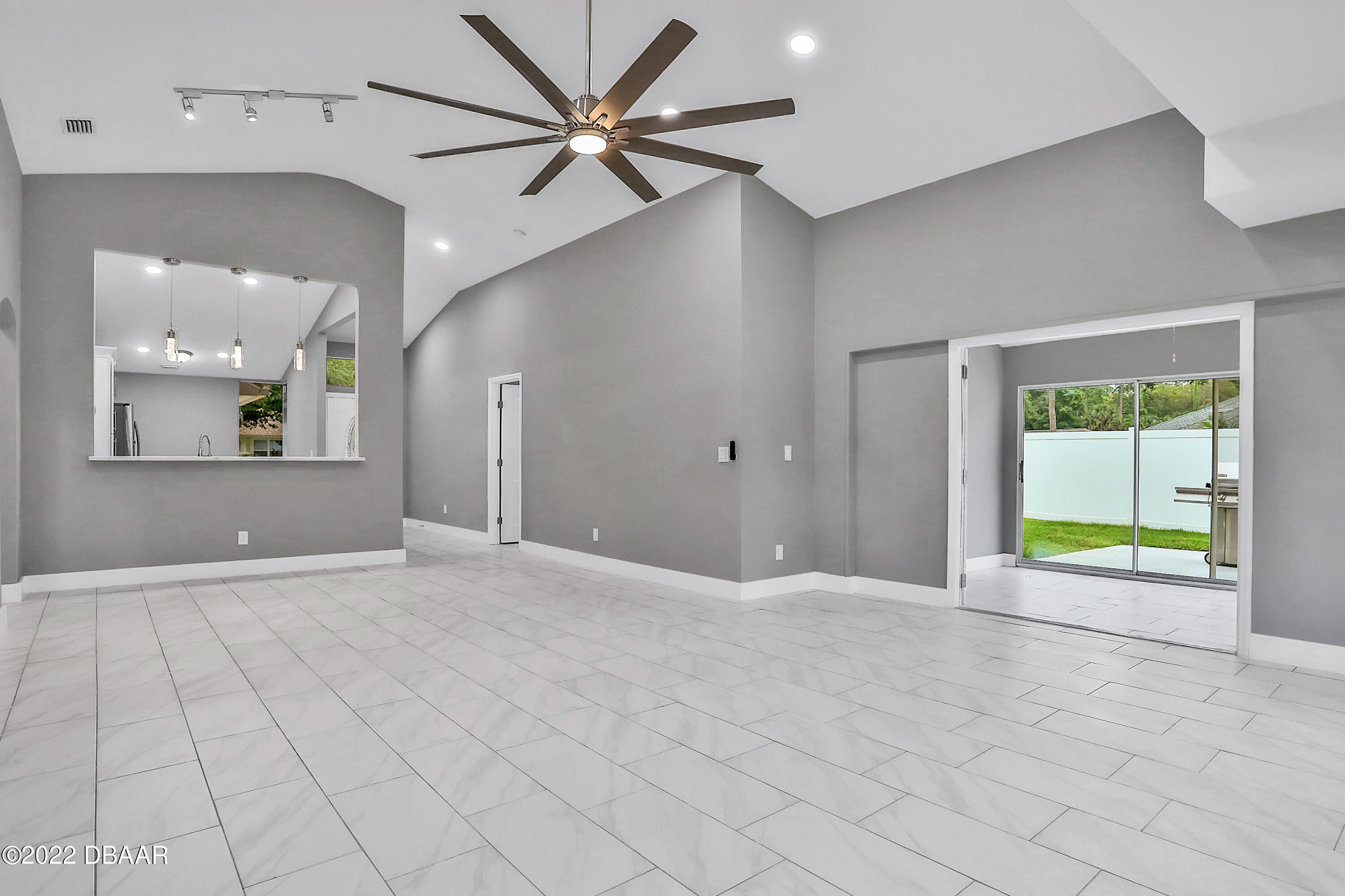 27 Meadow Ridge View Ormond Beach, FL 32174 - Photo 12 of 30 297A6048