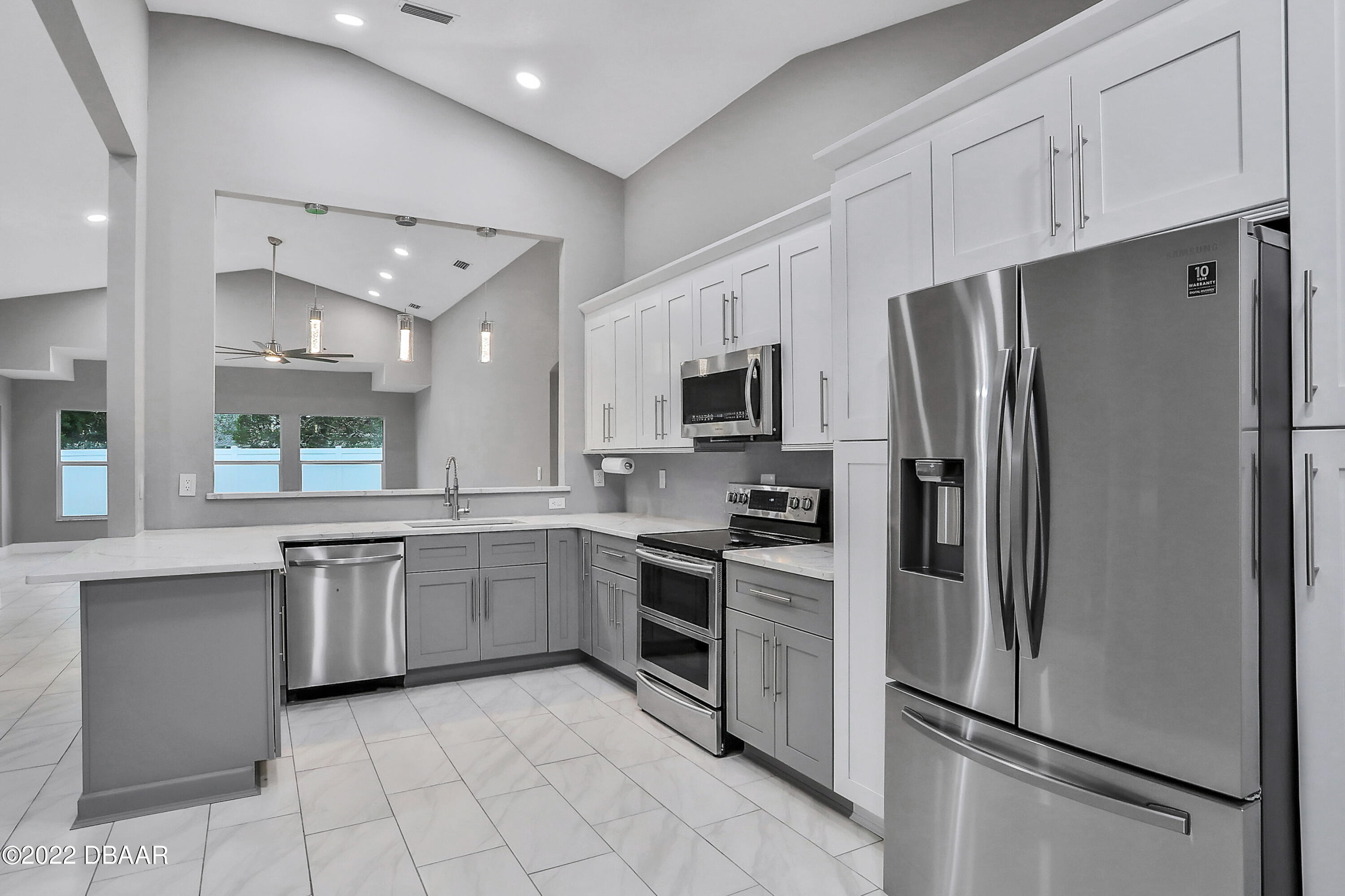 27 Meadow Ridge View Ormond Beach, FL 32174 - Photo 2 of 30 297A6063