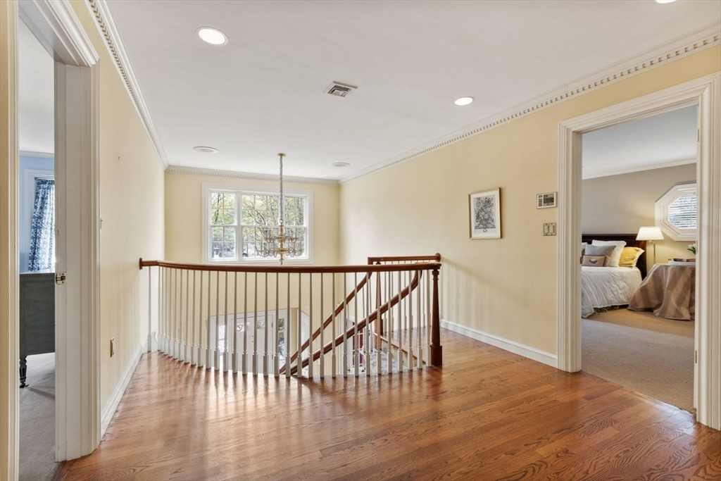 114 Farm Street Dover, MA 02030 - Photo 21 of 40