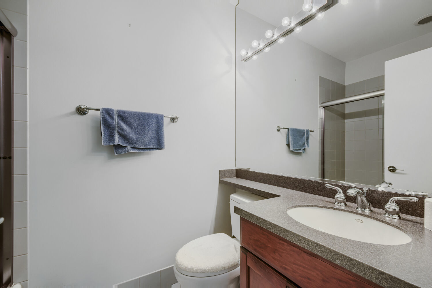 481 North Clinton Street Chicago, IL 60654 - Photo 21 of 34
