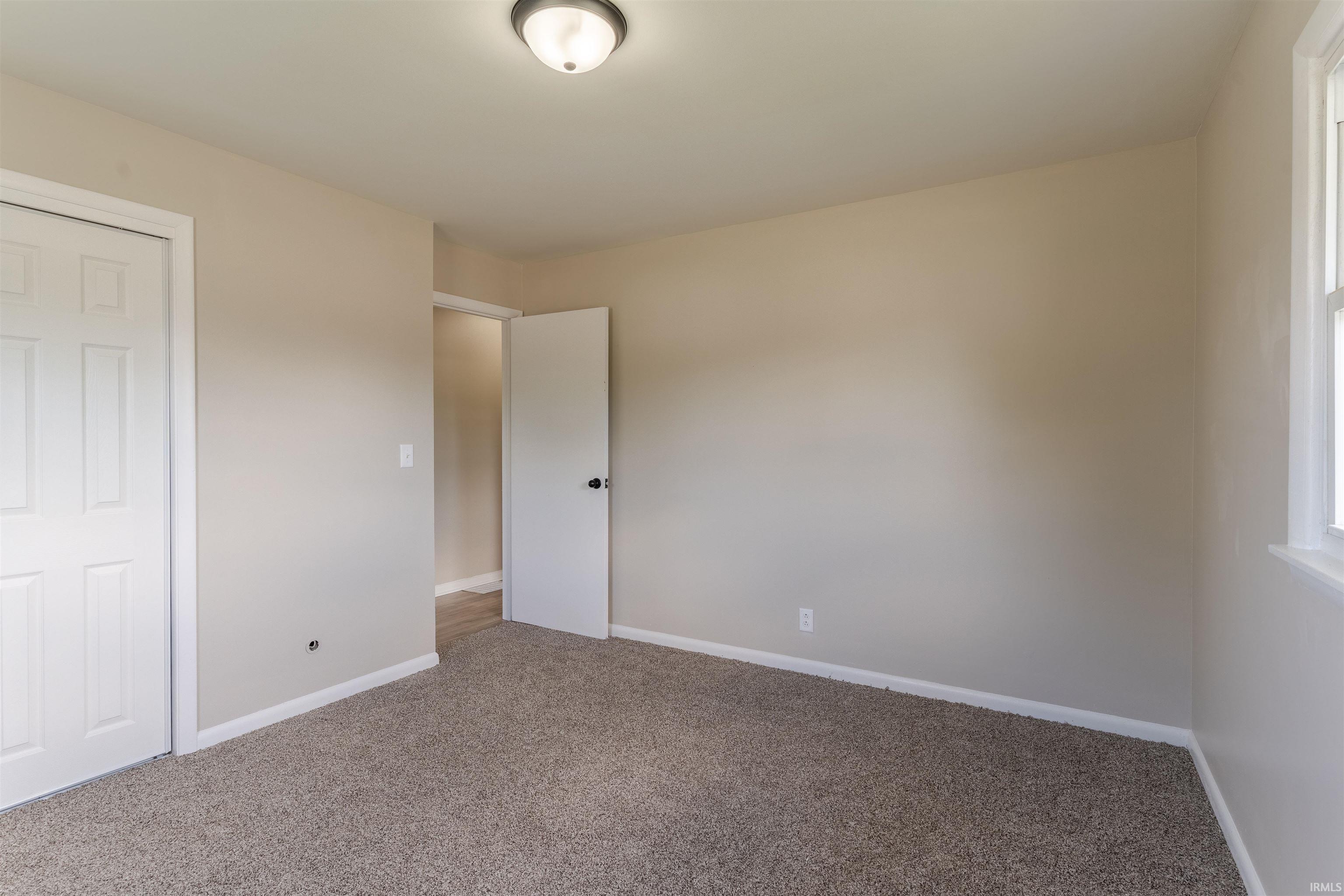 902 Maxville Road Boonville, IN 47601 - Photo 17 of 36