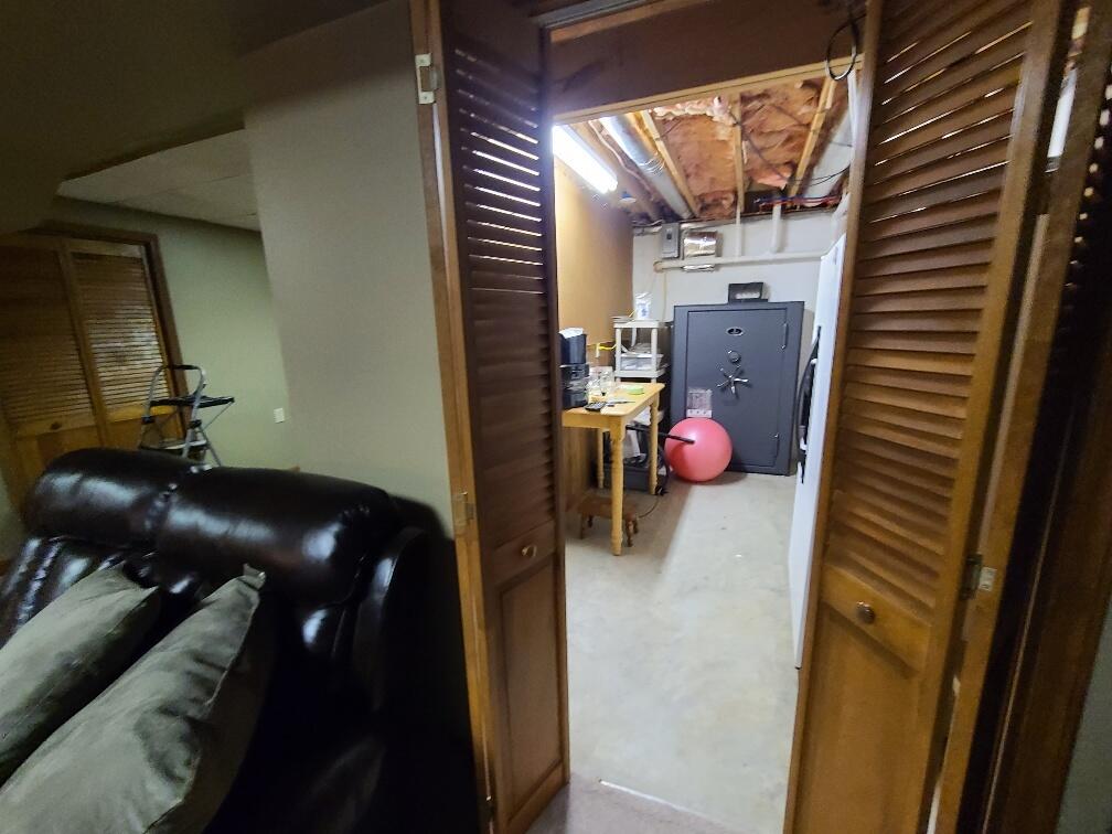 1148 Lambert Road Greenback, TN 37742 - Photo 9 of 26 Basement Storage room