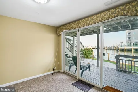 a view of an outdoor space