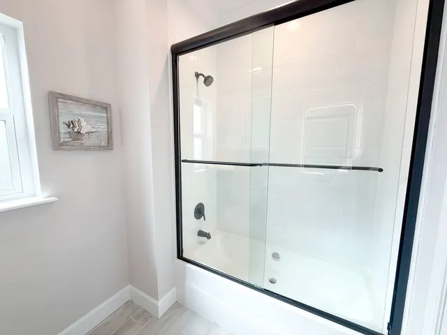 a view of utility room with washer and dryer