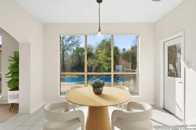 $729,777 | 9618 Rosemont Way, Helotes, TX 78023