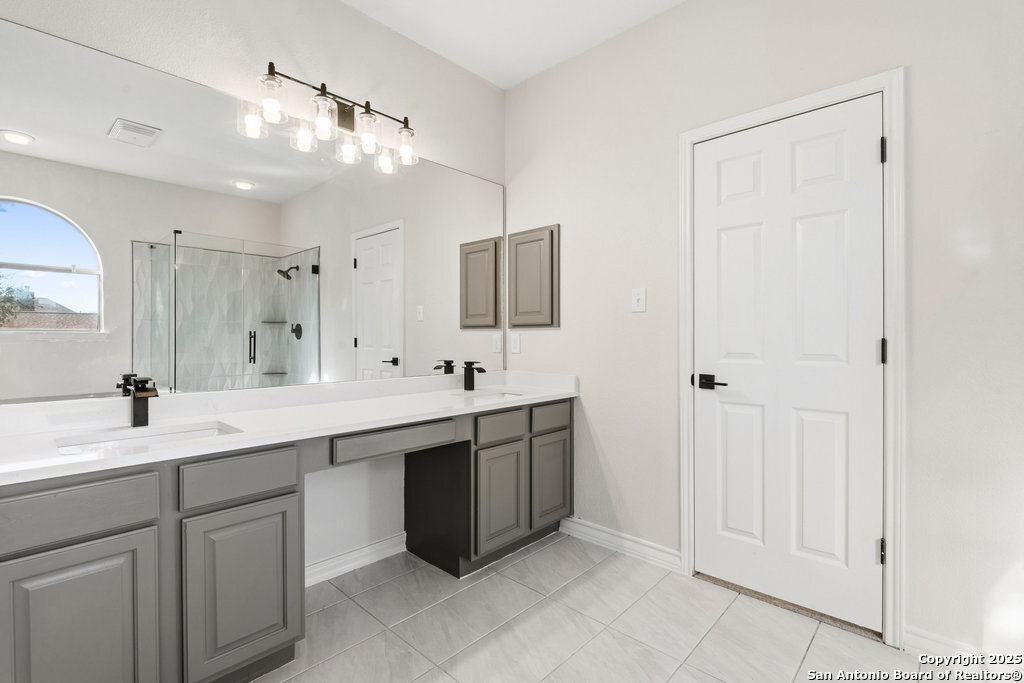 9618 Rosemont Way Helotes, TX 78023 - Photo 35 of 59