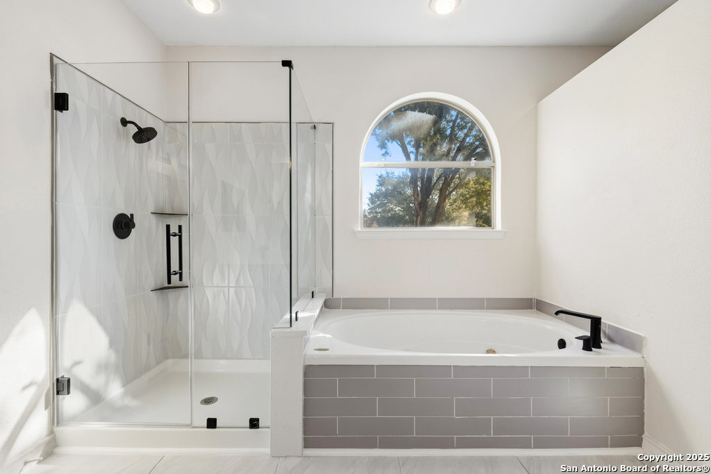 9618 Rosemont Way Helotes, TX 78023 - Photo 36 of 59