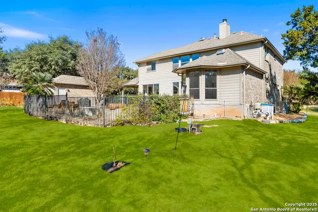 $729,777 | 9618 Rosemont Way, Helotes, TX 78023