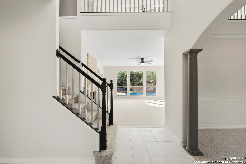 9618 Rosemont Way Helotes, TX 78023 - Photo 6 of 59