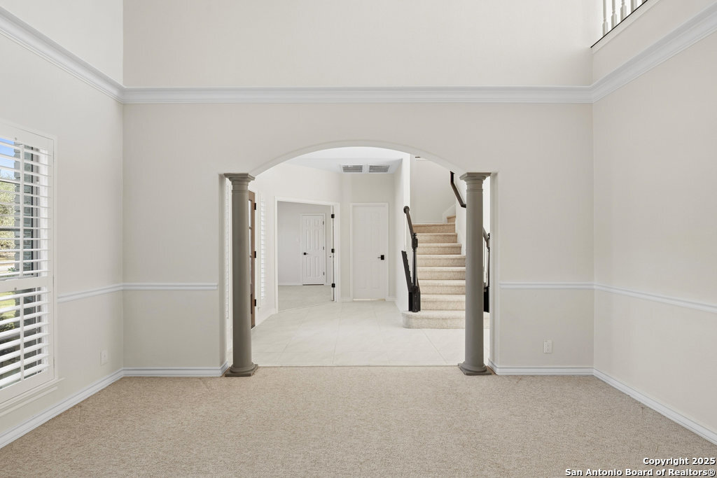 9618 Rosemont Way Helotes, TX 78023 - Photo 8 of 59