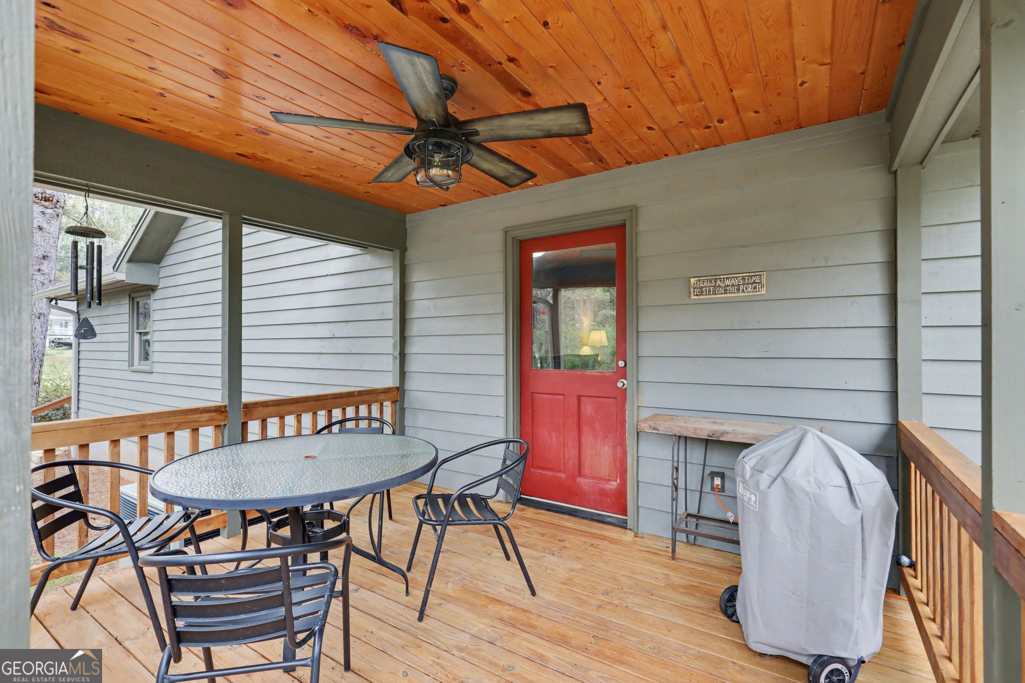 18 Saga Mountain Road Tiger, GA 30576 - Photo 17 of 33 a view of a chairs and table in the balcony