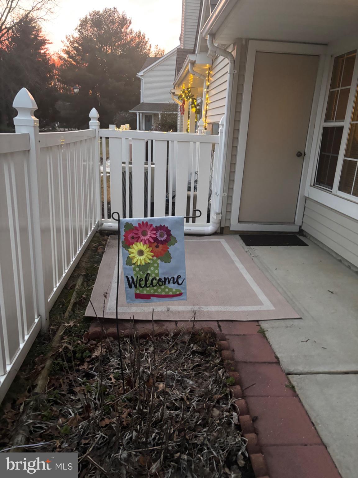 107 Wharton Road Mount Laurel, NJ 08054 - Photo 2 of 13 Entryway with a warm welcome
