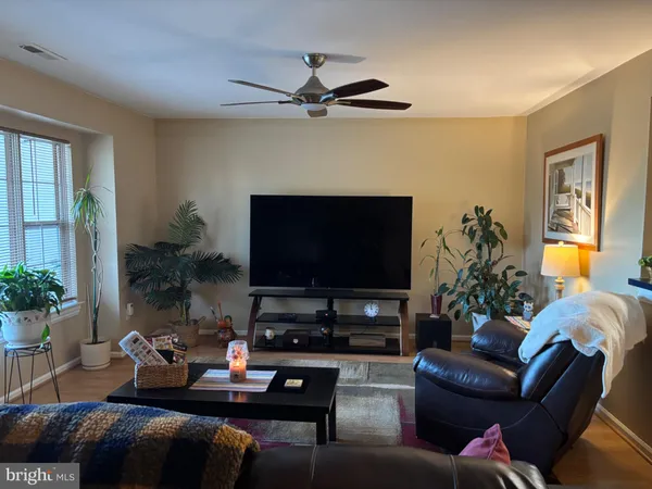 $2,850 | 107 Wharton Road, Mount Laurel, NJ 08054