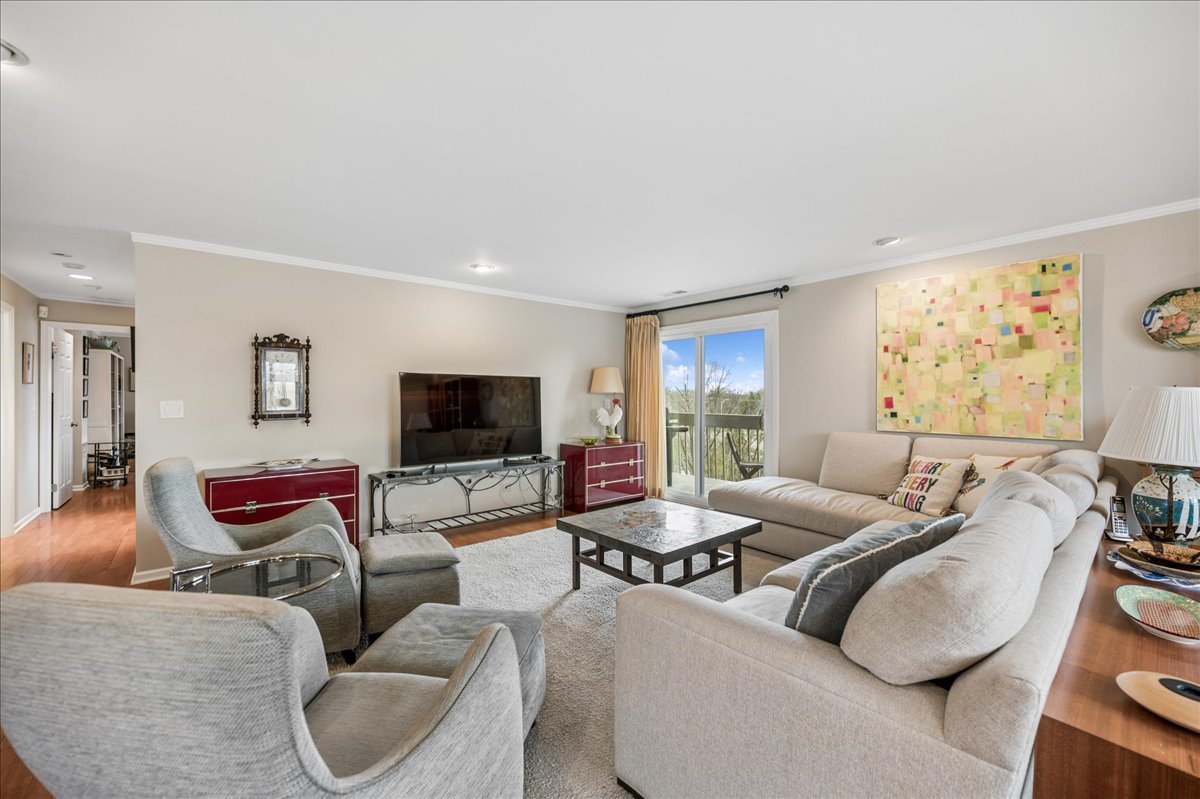 1280 Rudolph Drive, Unit 4A Northbrook, IL 60062 - Photo 5 of 24