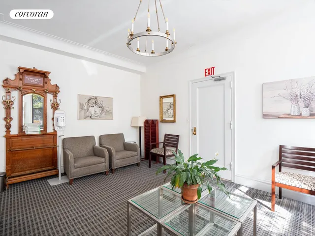 $1,675,000 | 1160 Park Avenue, Unit 1A1CRES | Upper East Side