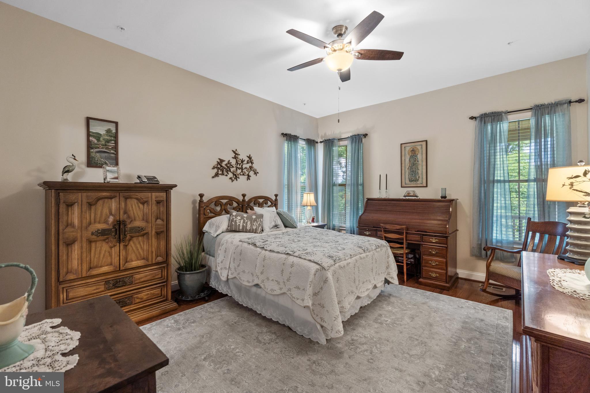 6947 Summit Circle Baltimore, MD 21239 - Photo 12 of 33 Primary Bedroom