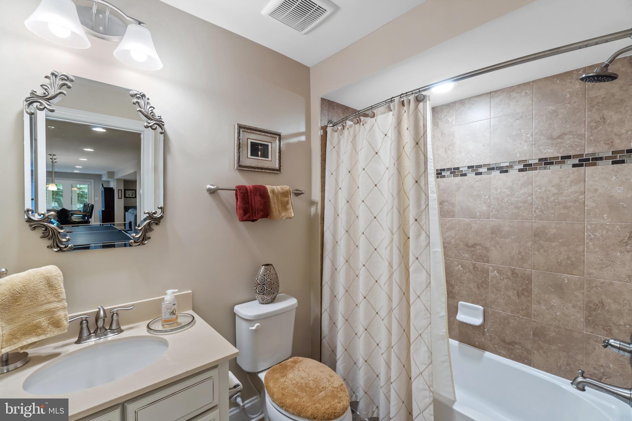 6947 Summit Circle Baltimore, MD 21239 - Photo 28 of 33 LL Full Bath