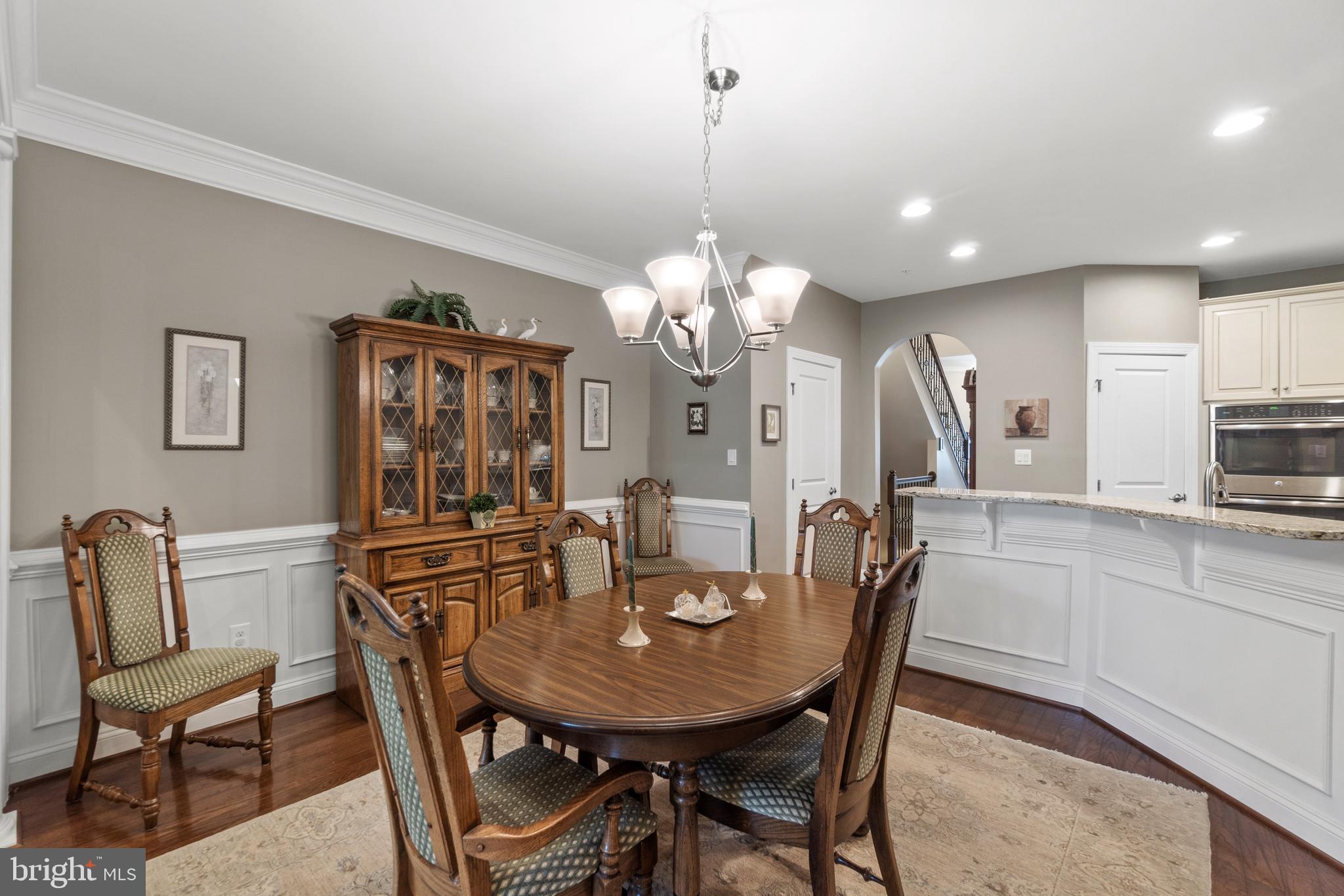 6947 Summit Circle Baltimore, MD 21239 - Photo 6 of 33 Dining Room