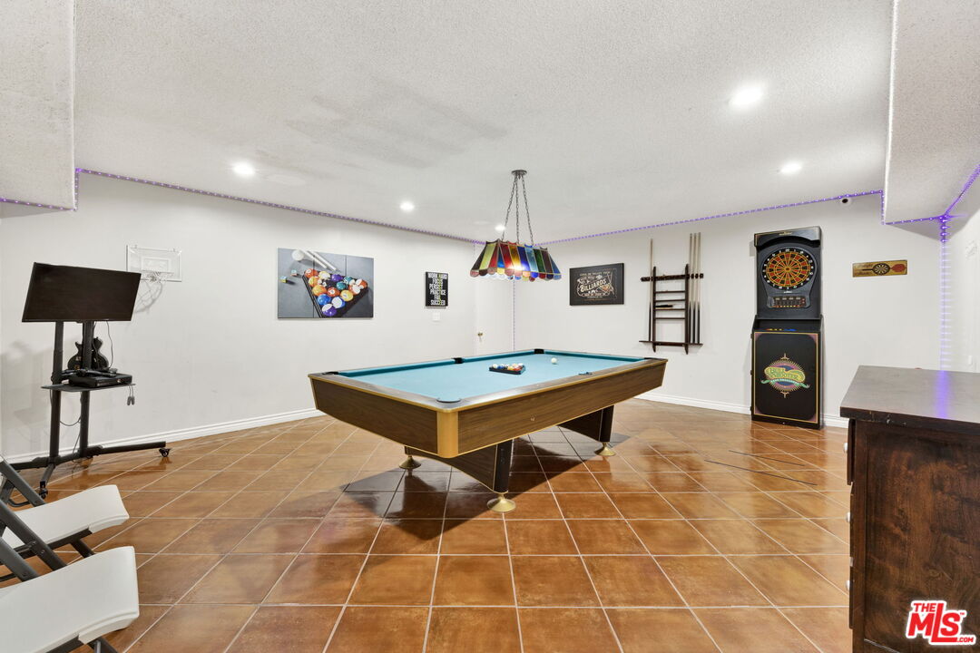 1401 Valley View Road, Unit 126 Glendale, CA 91202 - Photo 20 of 29 Gallery Image 20