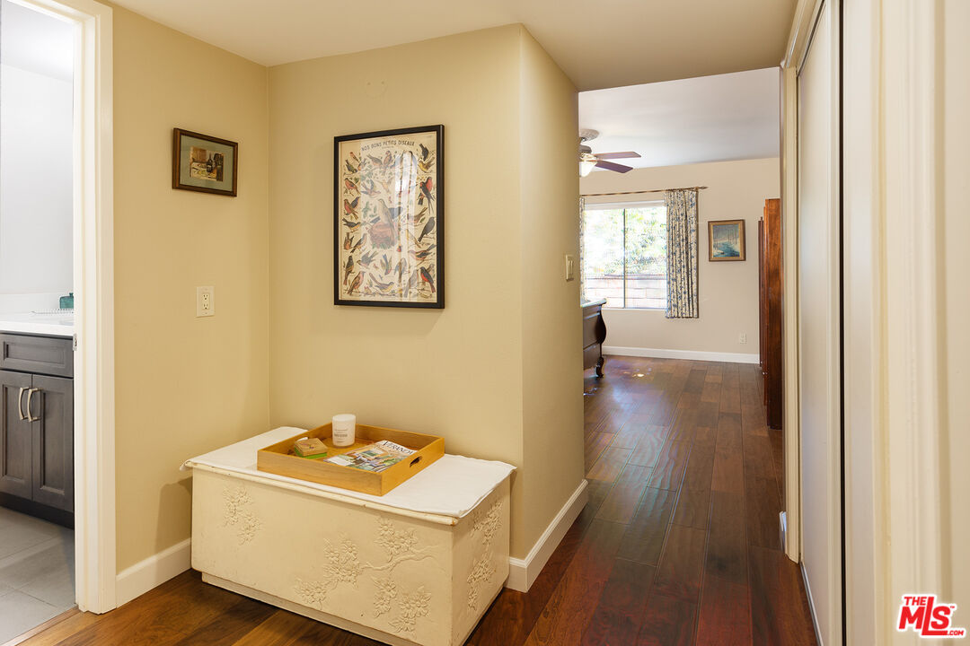 1401 Valley View Road, Unit 126 Glendale, CA 91202 - Photo 8 of 29 Gallery Image 8