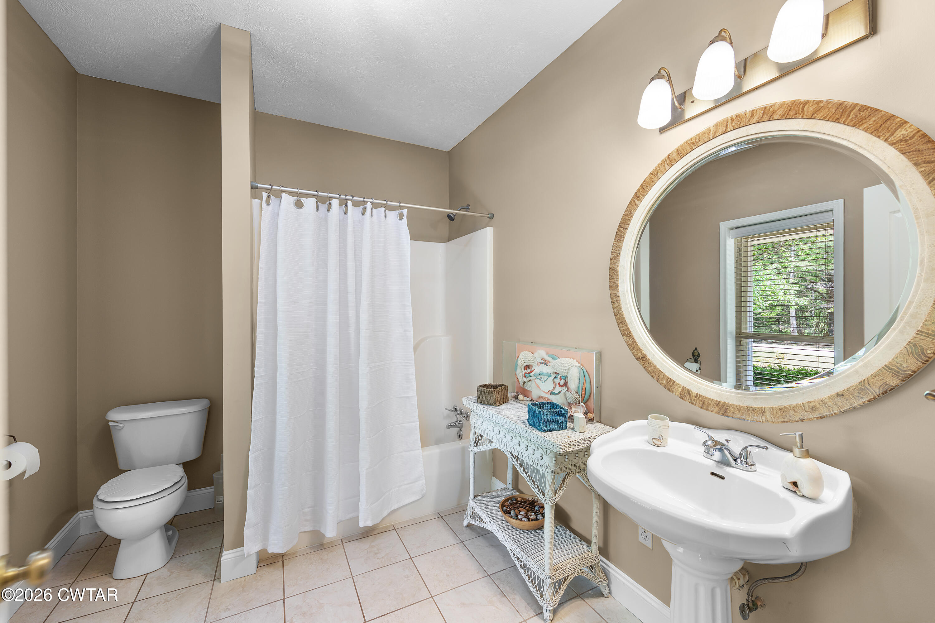 1555 Short Road Pinson, TN 38366 - Photo 28 of 29 EN4A7301