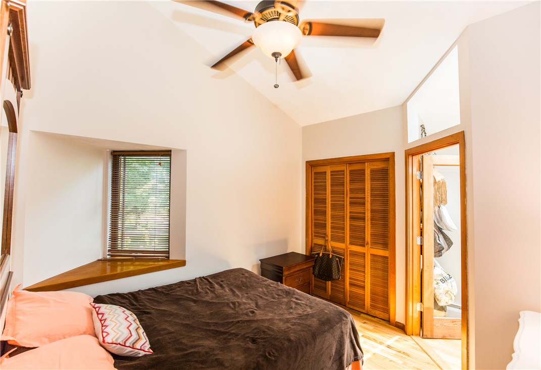 49 Pomfret Road Narragansett, RI 02882 - Photo 12 of 19 Bedroom
