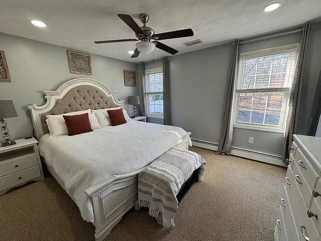 $3,200 | 83 Whiting Street, Cranston, RI 02920