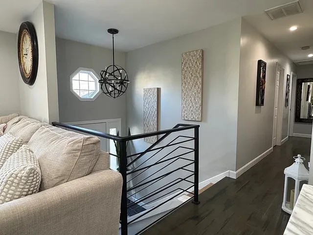 $3,200 | 83 Whiting Street, Cranston, RI 02920