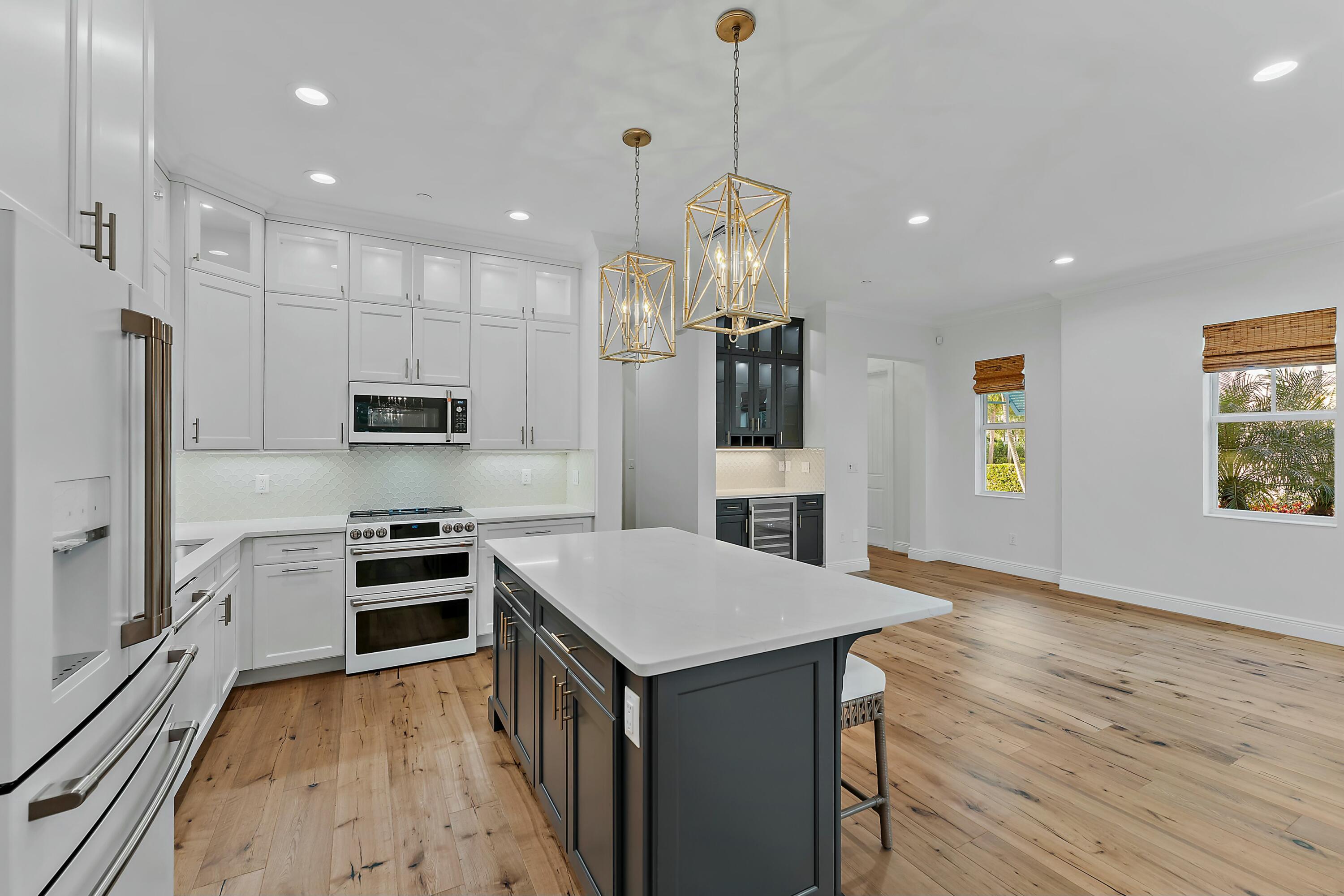 310 Inlet Waters Circle Jupiter, FL 33477 - Photo 8 of 32 under cabinet lighting