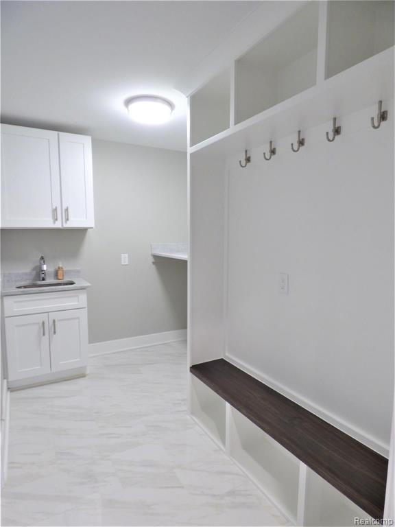 660 Ten Point Drive Rochester Hills, MI 48309 - Photo 16 of 31