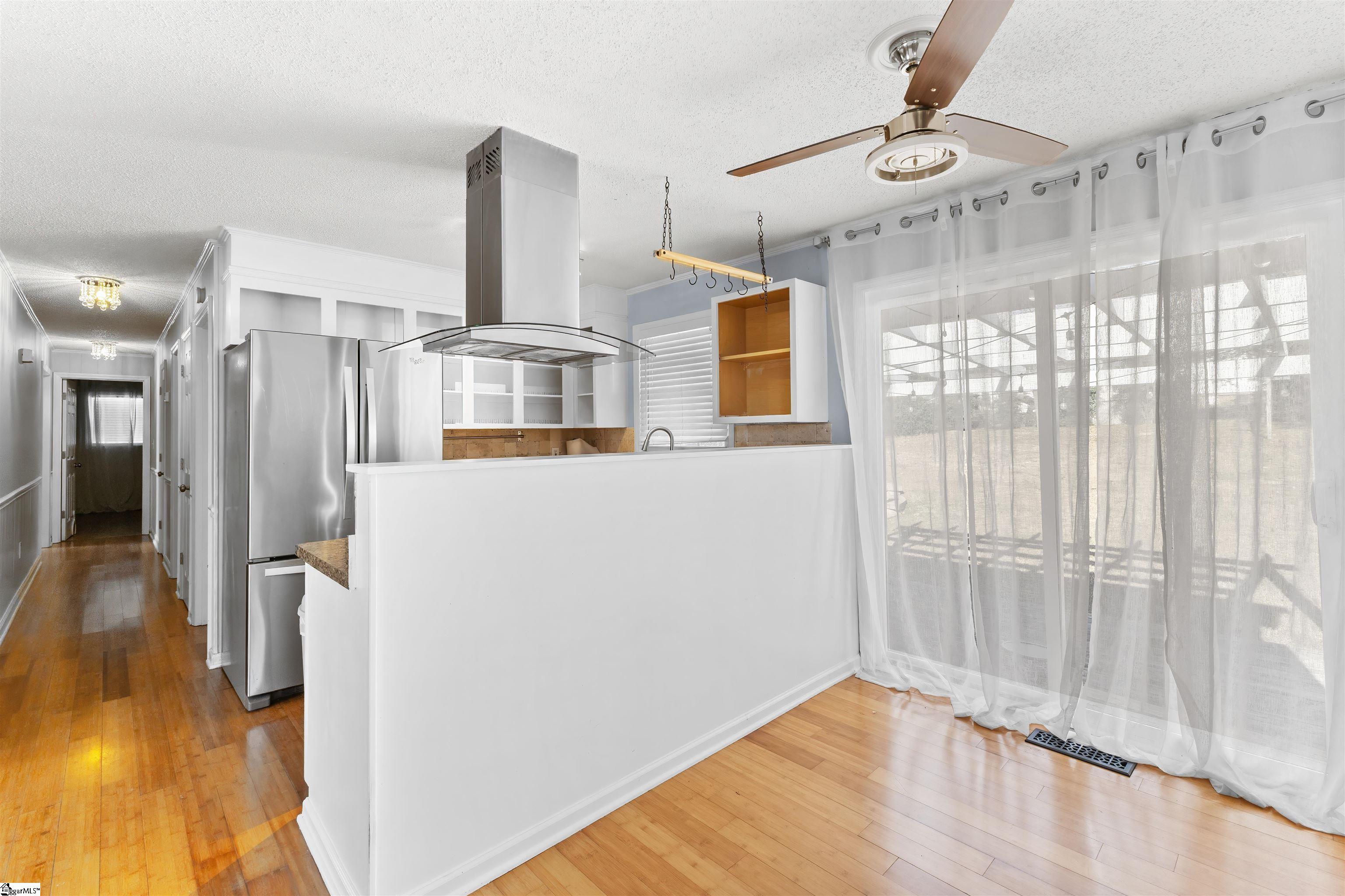 5 Stevenson Road Taylors, SC 29687 - Photo 7 of 27 Gallery Image 7