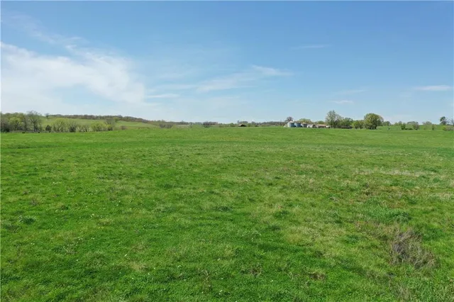 $1,900,000 | Hwy Z Highway, Huntsville, MO 65259