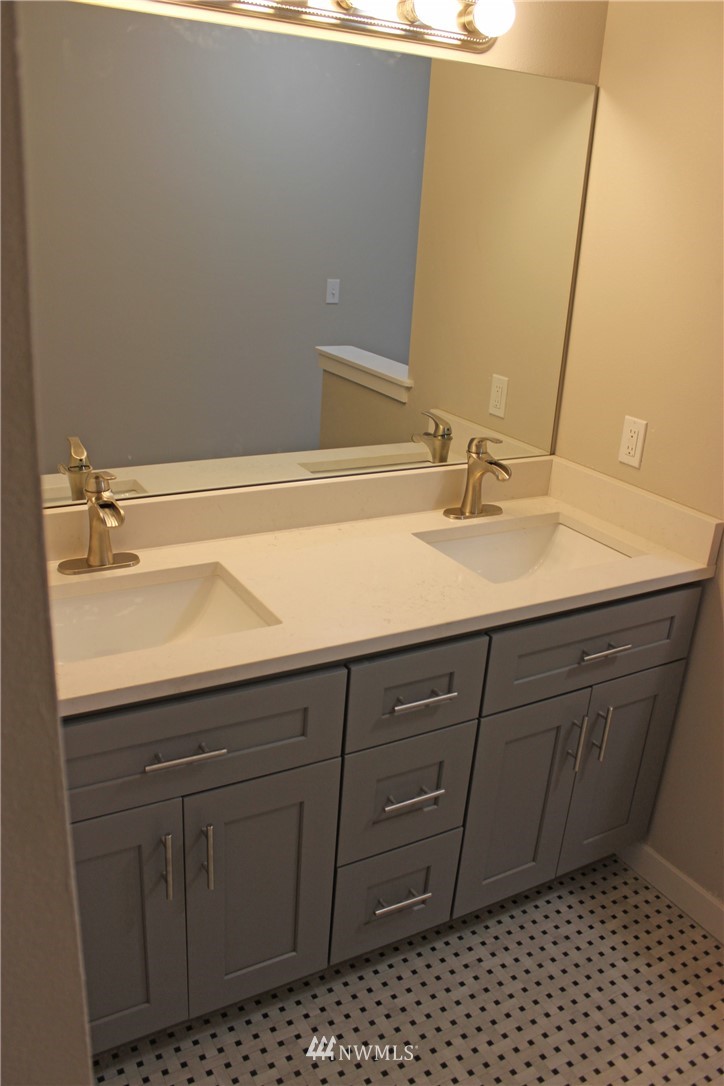 8826 James Road Southwest Rochester, WA 98579 - Photo 12 of 24